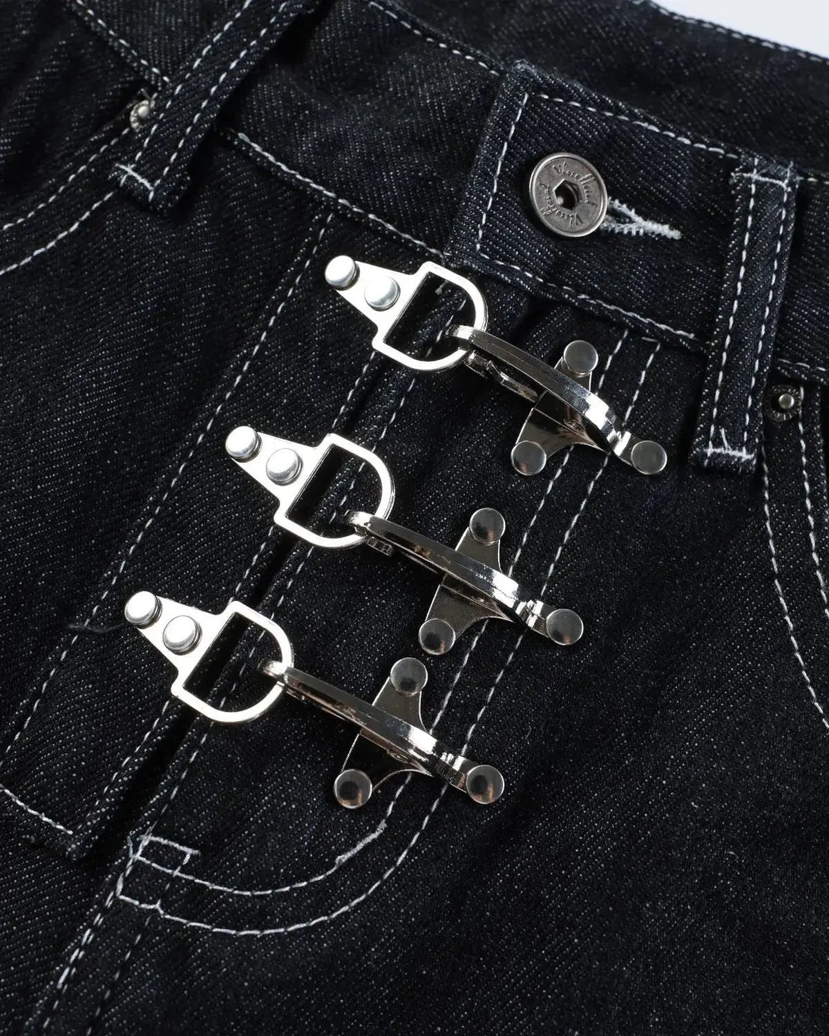 Buckle Detail Raw Denim Jorts