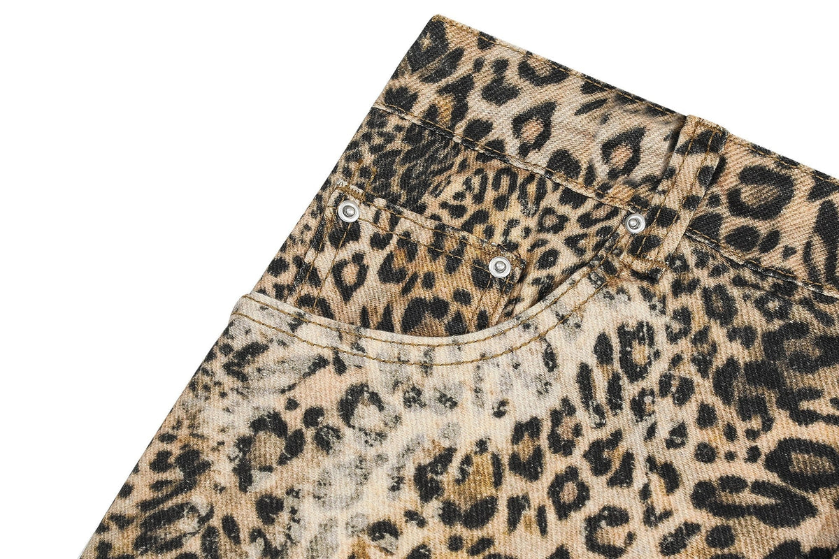 Madxmarx „Weite Jeans mit Leopardenfellbesatz“
