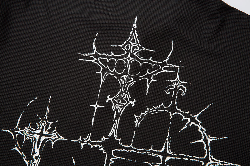 Polo de Manga Comprida com Camadas Gráficas Vampire Madxmarx