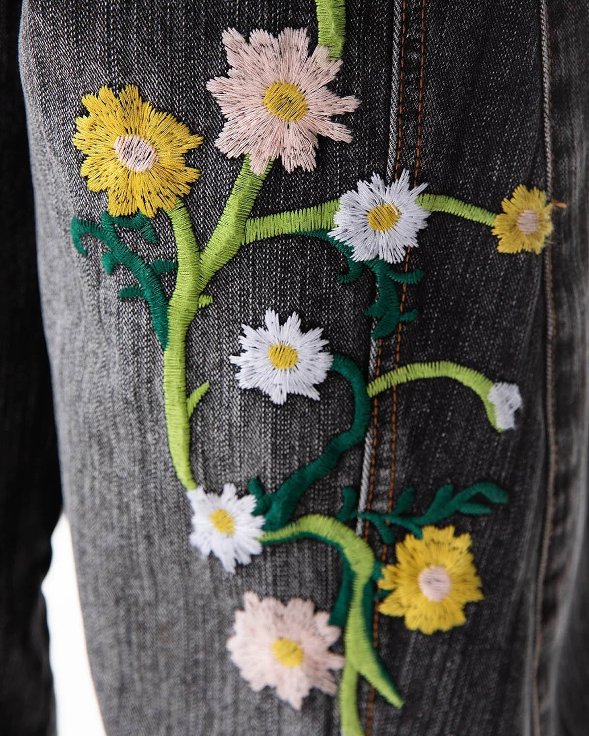Embroidery Bamboo Weave Baggy Jeans