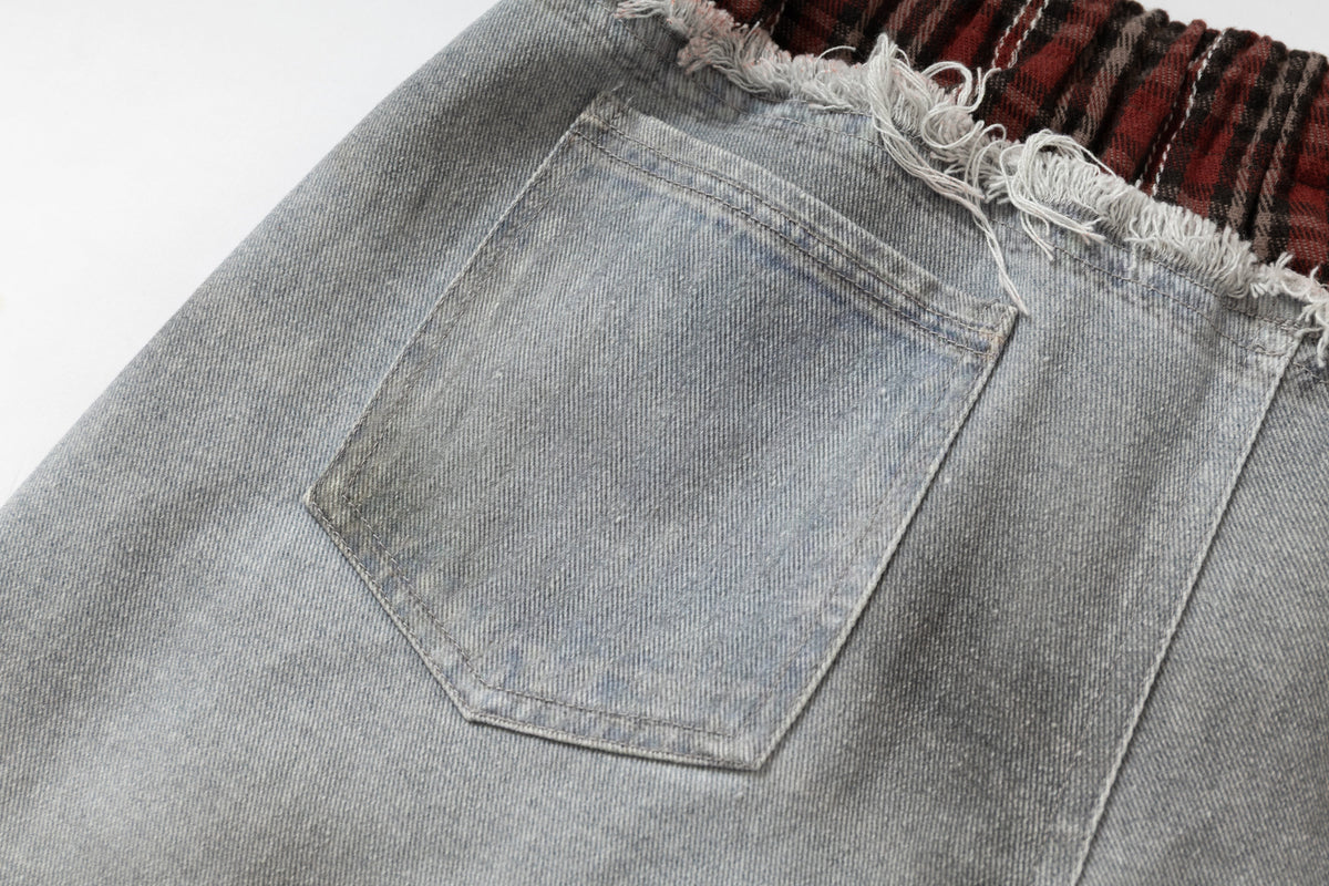 Madxmarx Plüsch-Anhänger aus Used-Look-Denim
