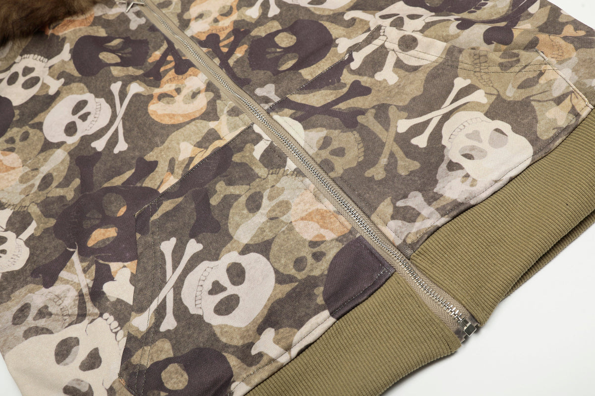 Madxmarx Kapuzenjacke mit Totenkopf-Camouflage und Fellbesatz