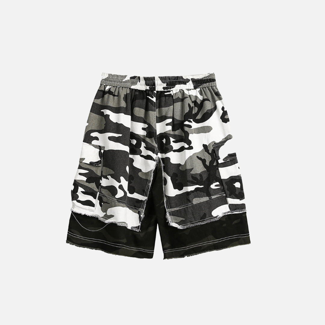 Pantaloncini mimetici effetto usurato