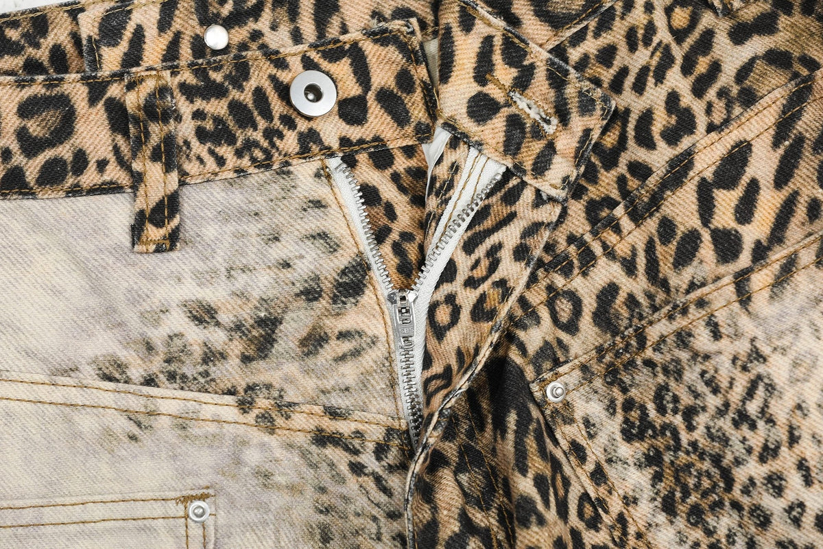Madxmarx „Weite Jeans mit Leopardenfellbesatz“