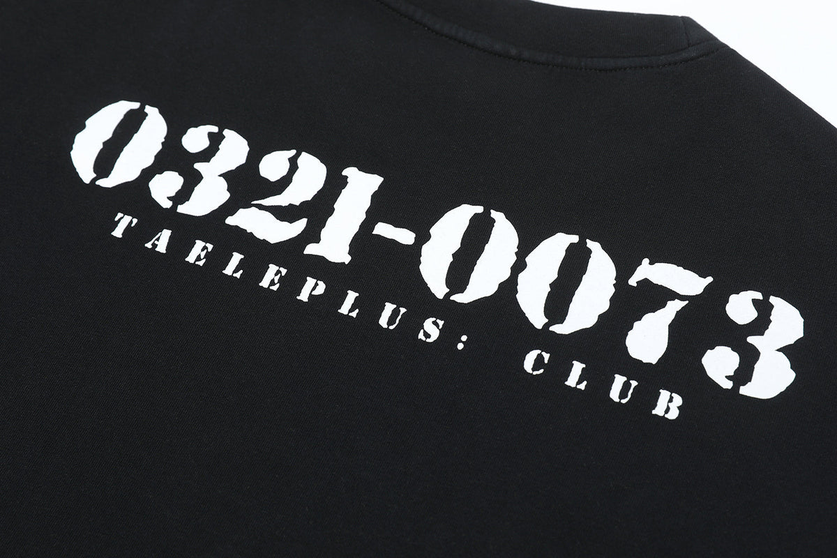 Camiseta de manga larga "TAELEPLUS CLUB" con código lavado de Madxmarx