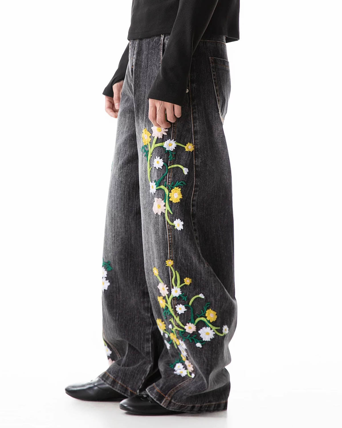 Embroidery Bamboo Weave Baggy Jeans