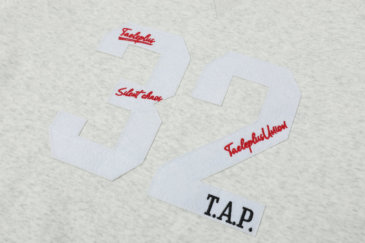 Madxmarx Collegiate V-Panel Sweatshirt
