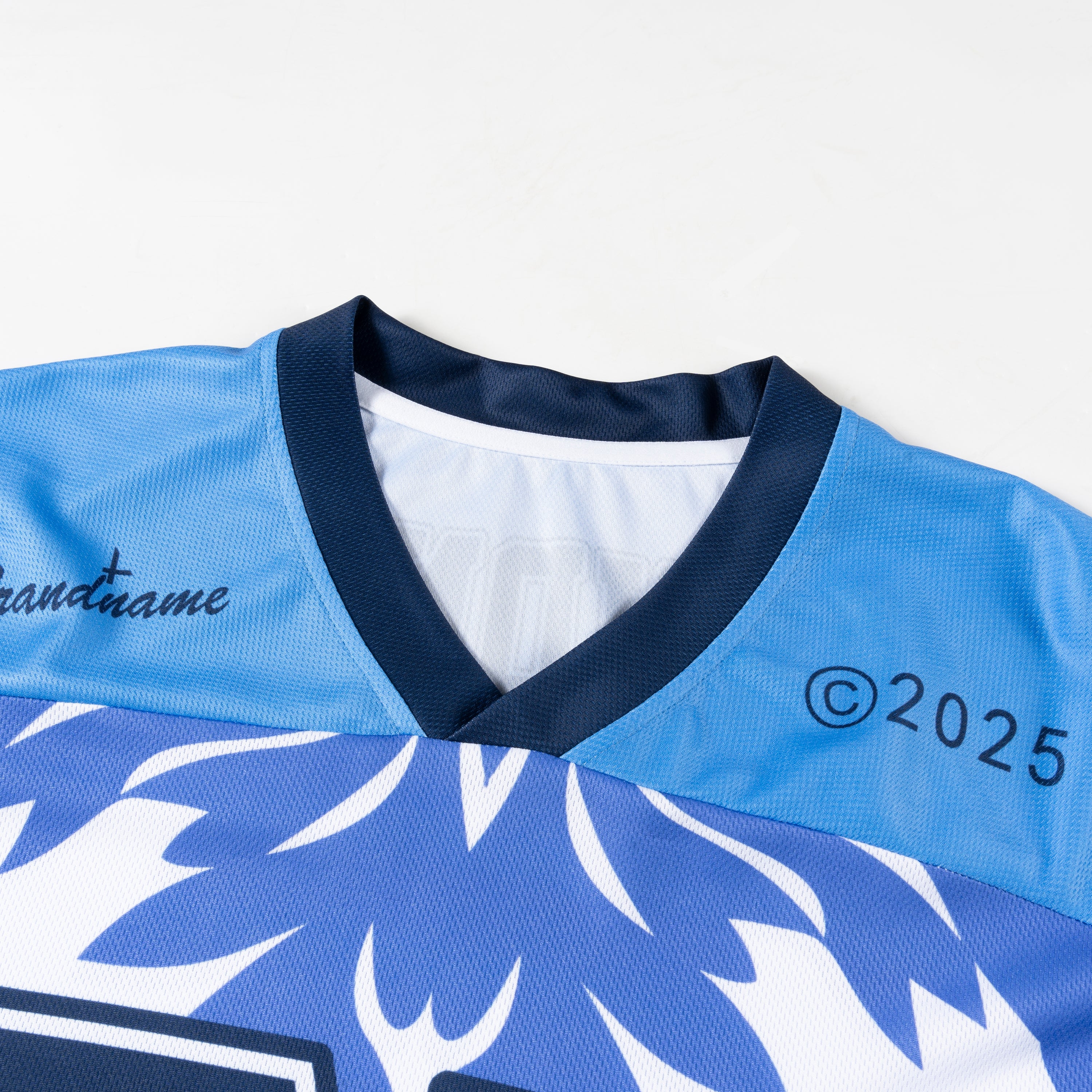 Maillot ample rétro abstrait