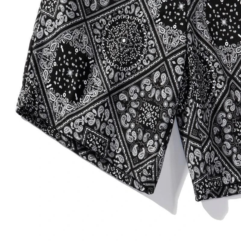 Pantaloncini a quadri con elastico in vita