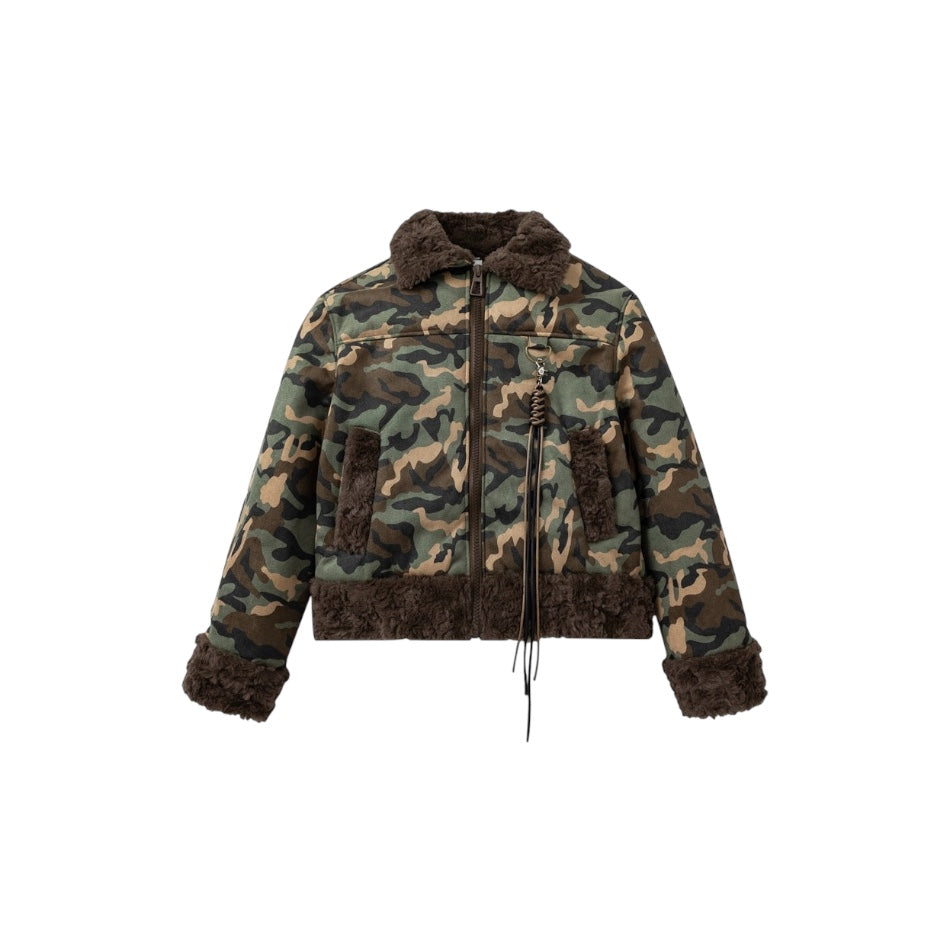 Veste cargo camouflage à col en fourrure