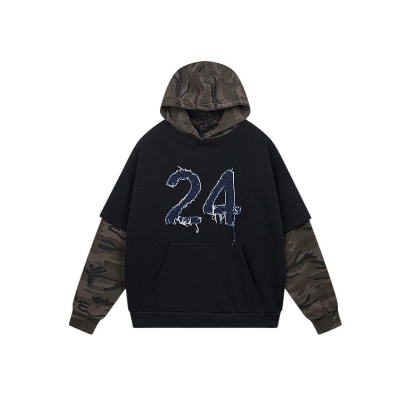 Sweat à capuche avec patchs brodés camouflage