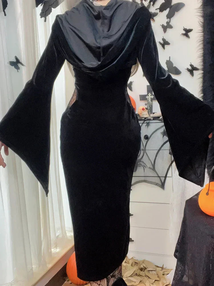 Robe longue avec chapeau, en velours transparent, dentelle ajourée, fente haute, manches longues, boutonnée et lacée. Robe de soirée