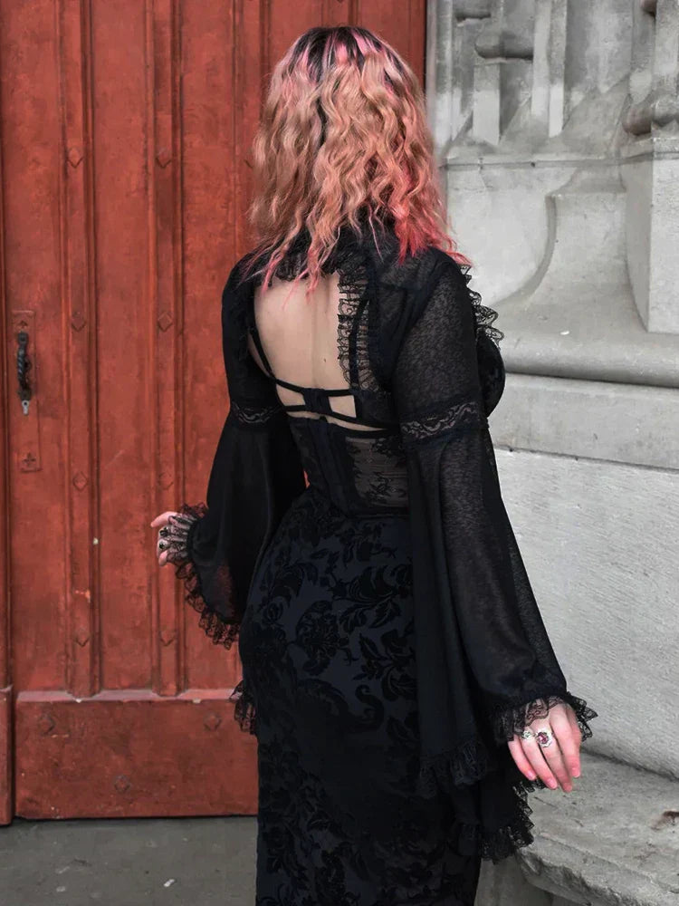Vestido midi gótico Harajuku de calle con estampado de malla, vendaje de corsé de encaje de terciopelo y tirantes.