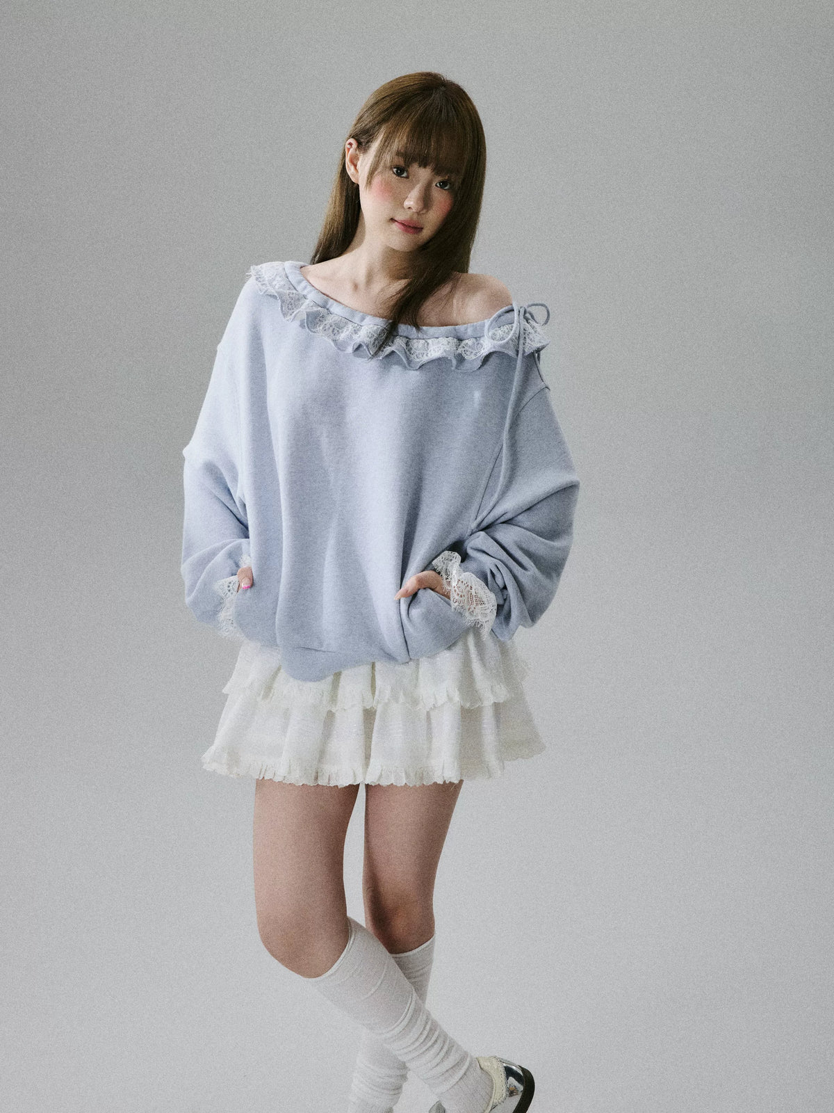 Off-Shoulder Lace Trim Sweatshirt
