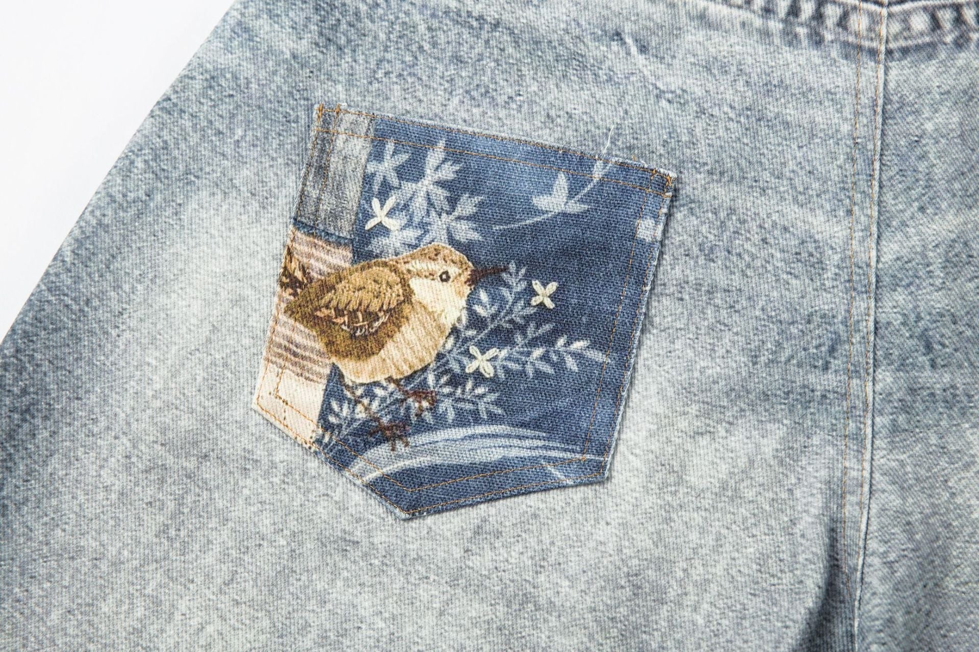 Washed Charm Patch Wide Leg Cropped Denim Jeans