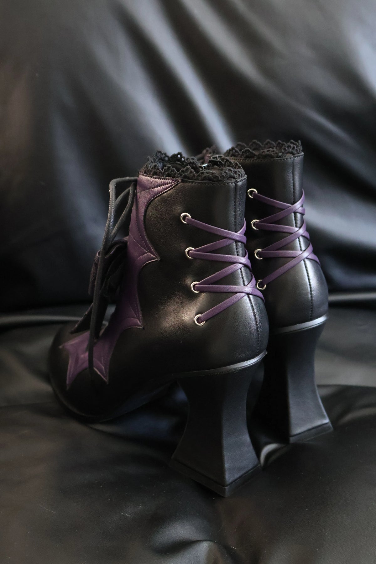 Lace Bow Purple Spider Web Ankle Boots