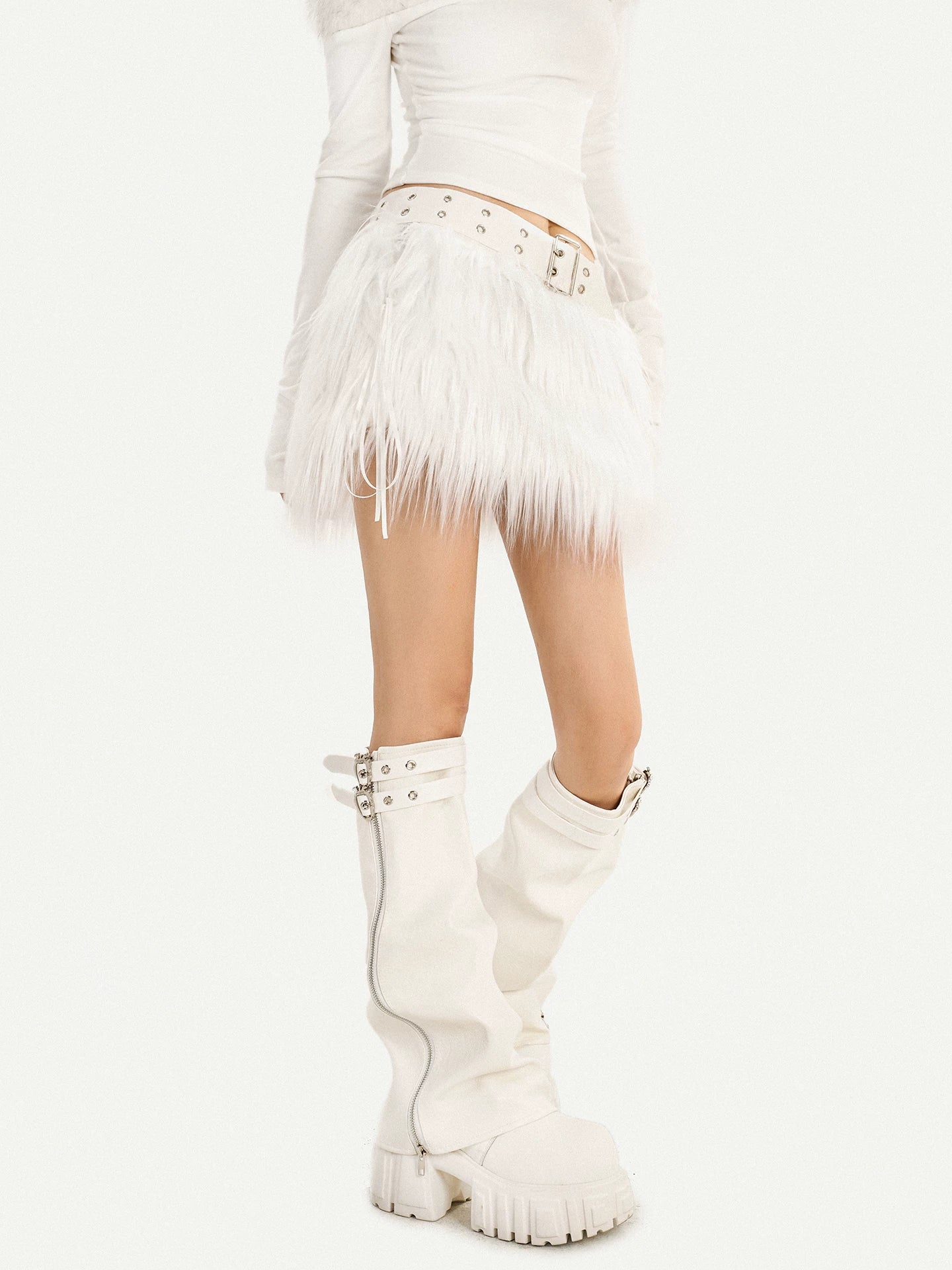 Plush High-Waist Design Short Skirt