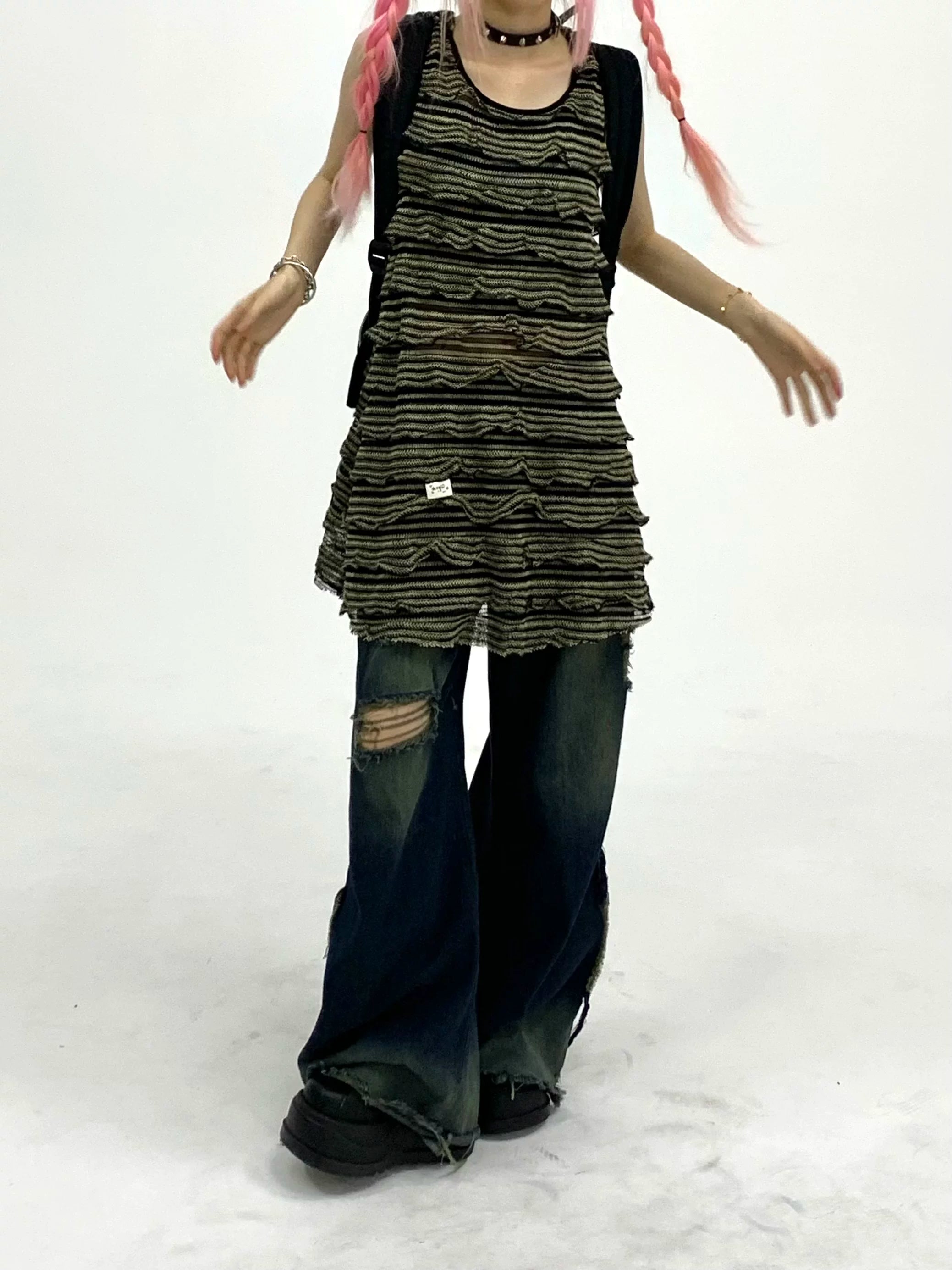 Washed Damage Fray Panel Wide Leg Denim Jeans