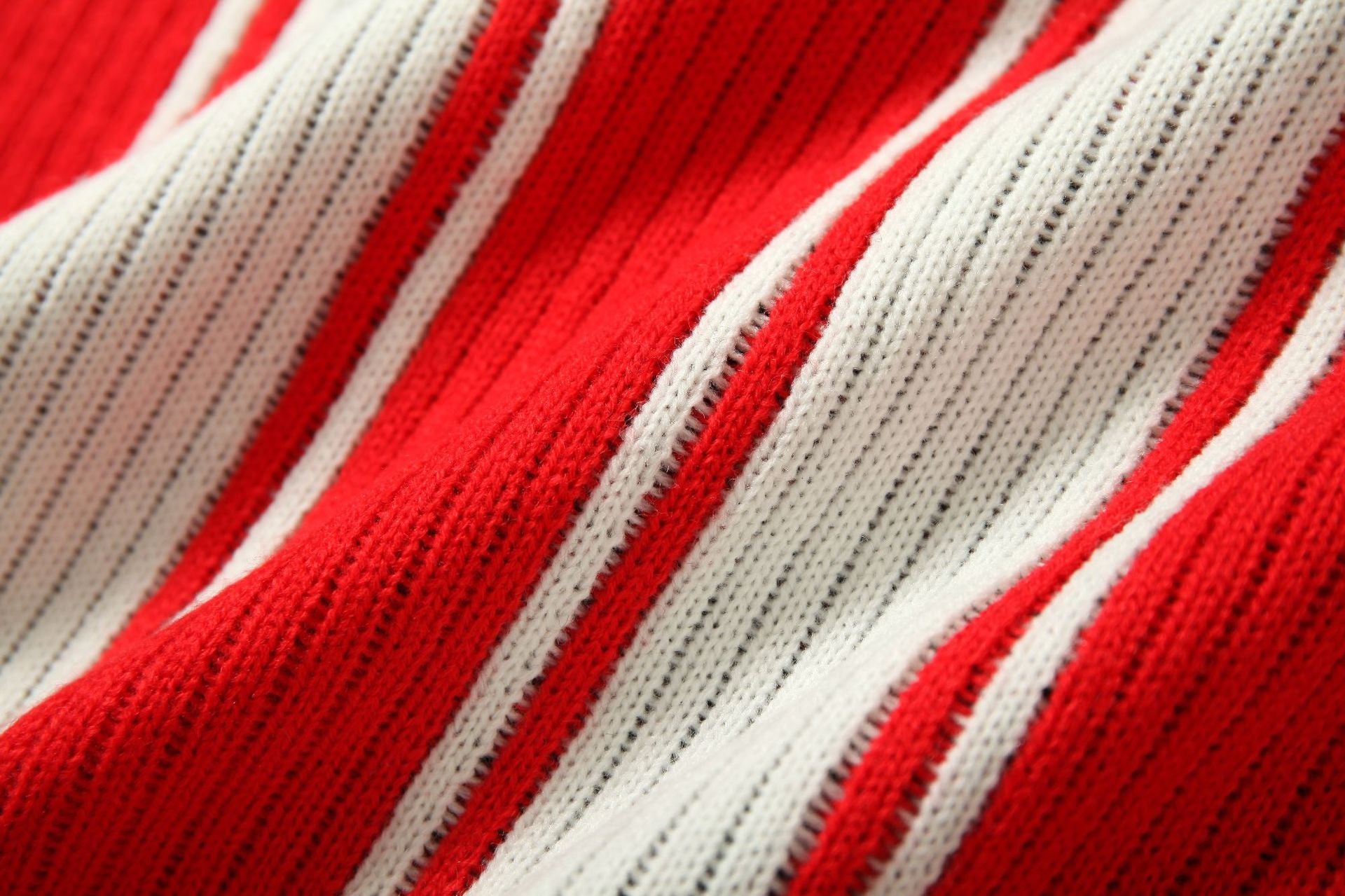 Number Stripe V-Neck Short Sleeve Knit T-shirt