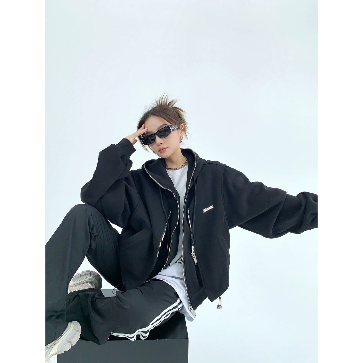 Fake Layered Zipper Hoodie