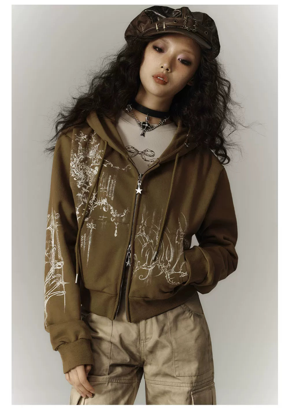Cropped Graphic Print Zipper Hoodie