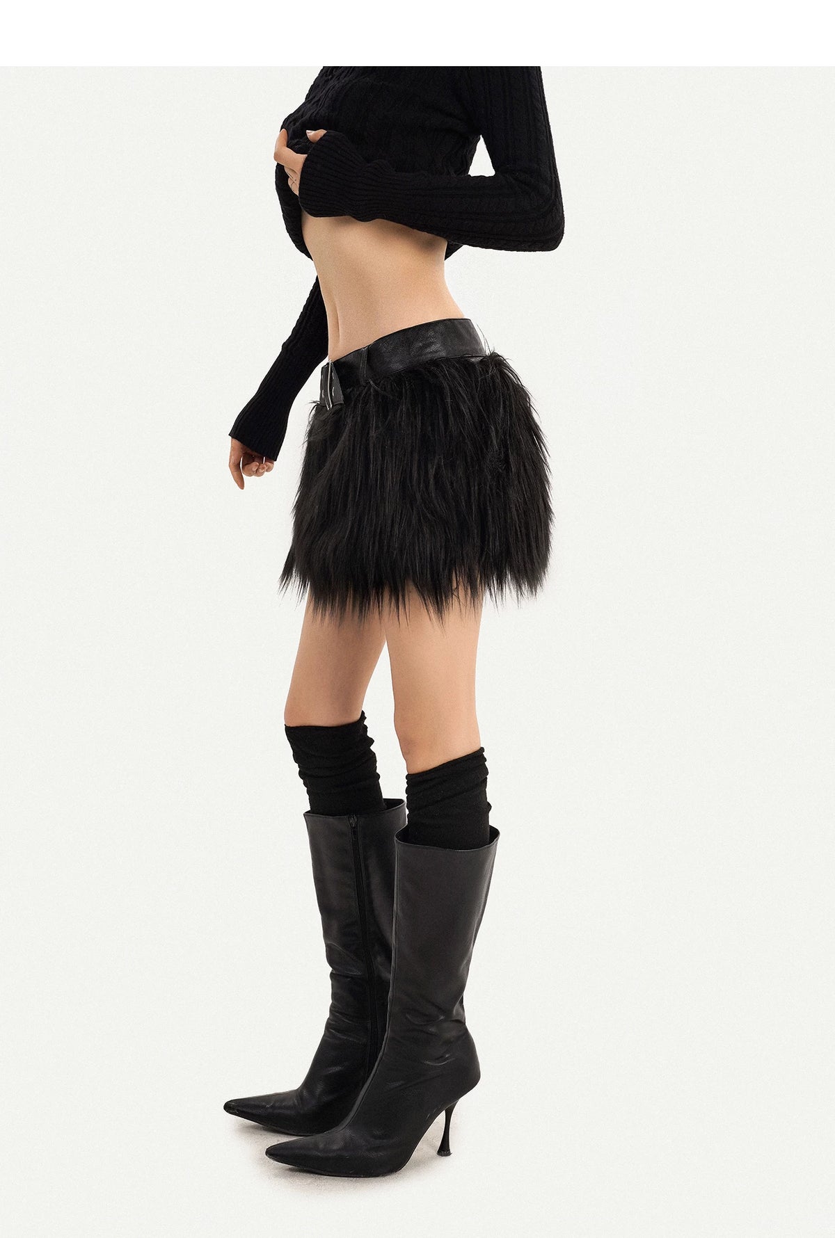 Plush High-Waist Design Short Skirt