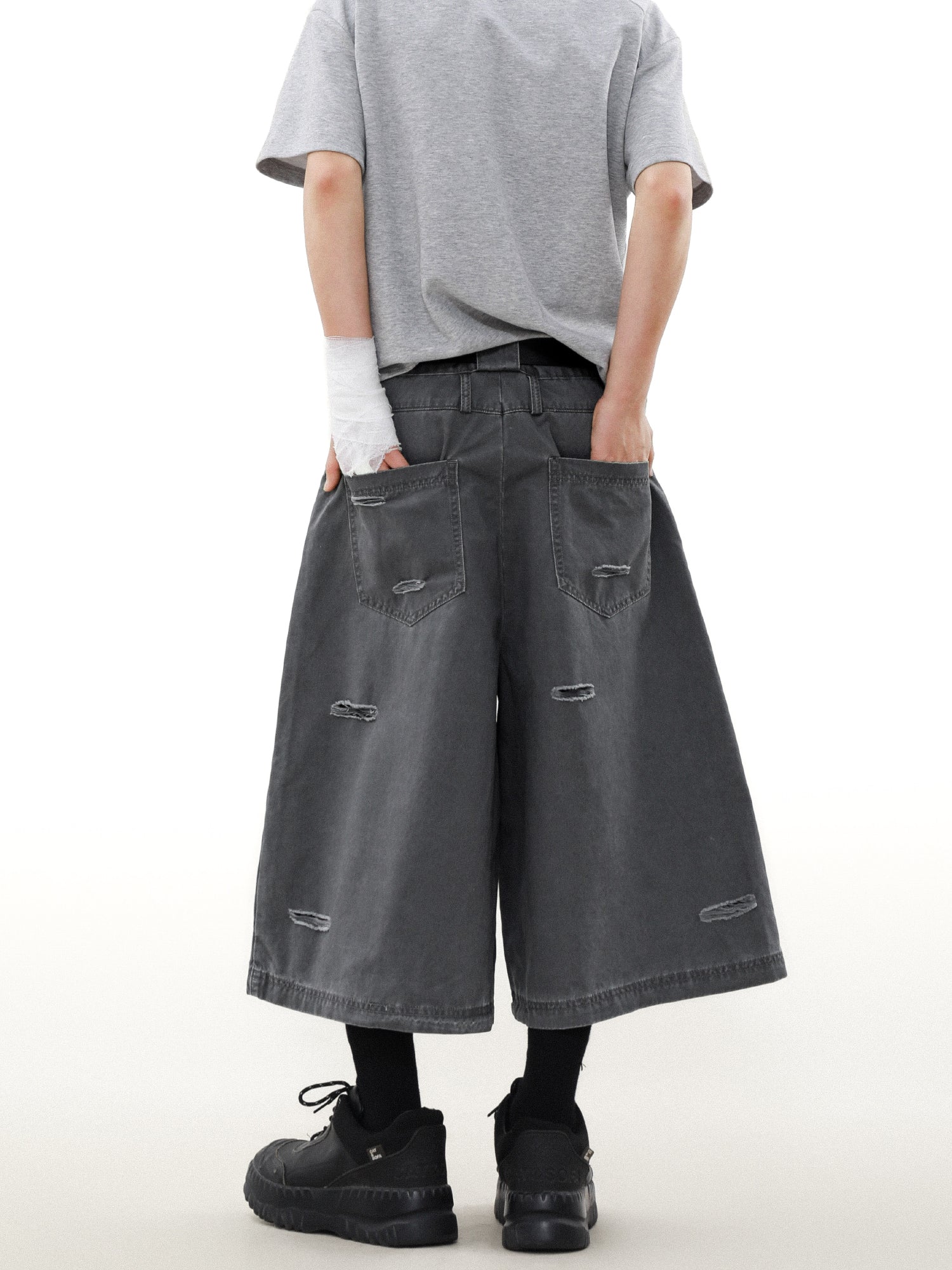 Retro Frayed Denim Jorts