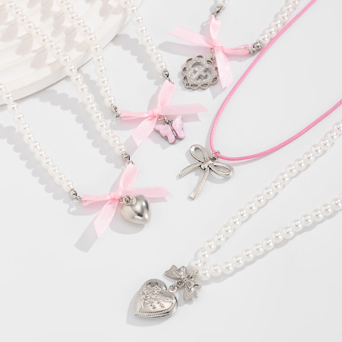 Valentine Edition - Heart With Pearls Necklace