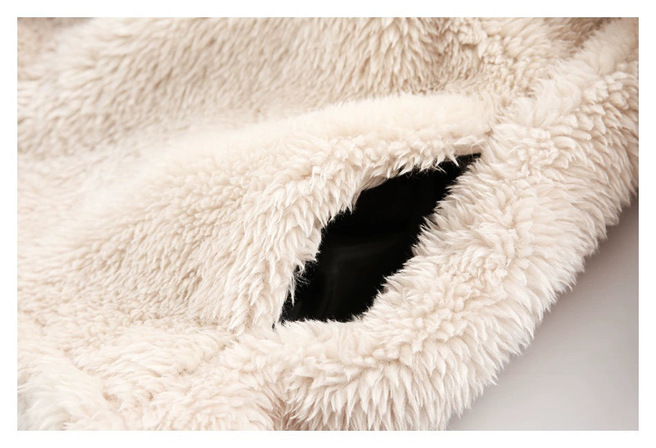 Veste en fourrure à capuche avec oreilles de lapin