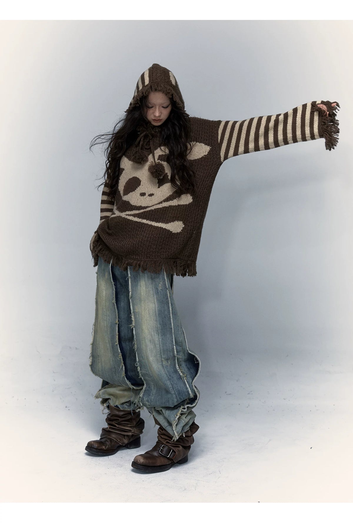 Skull Print Stripe Oversize Knit Hoodie