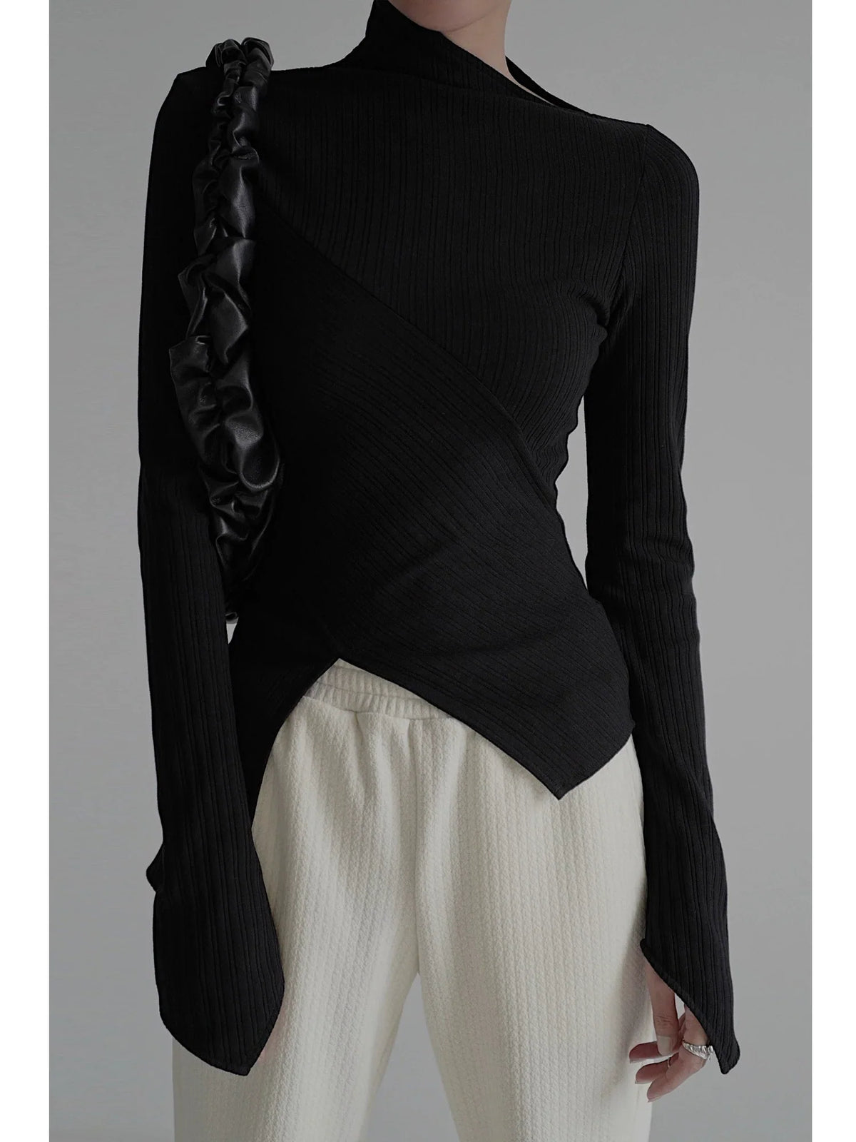 Pull en tricot à motif croisé