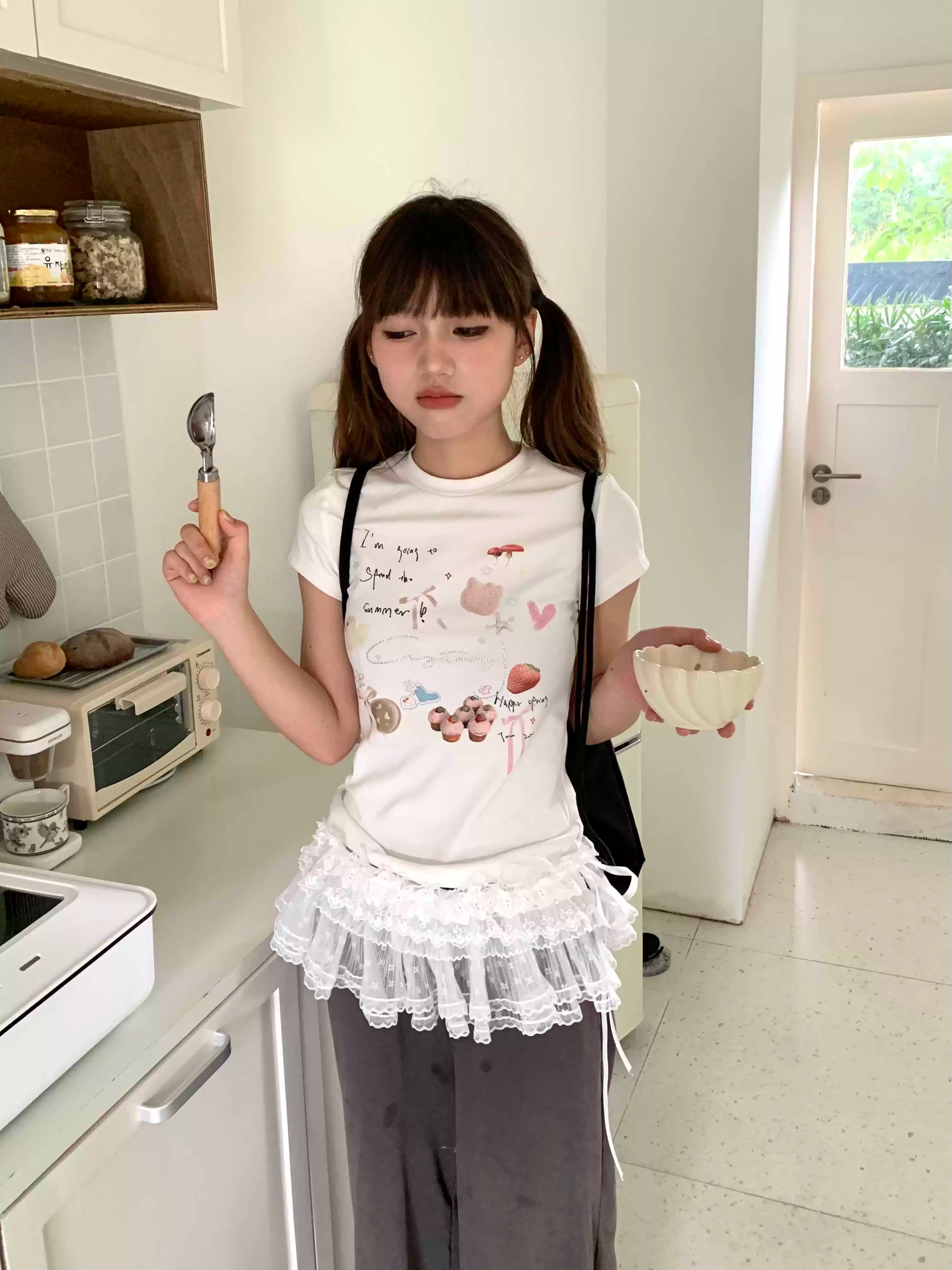 Graphic Rhinestone Short Sleeve T-Shirt