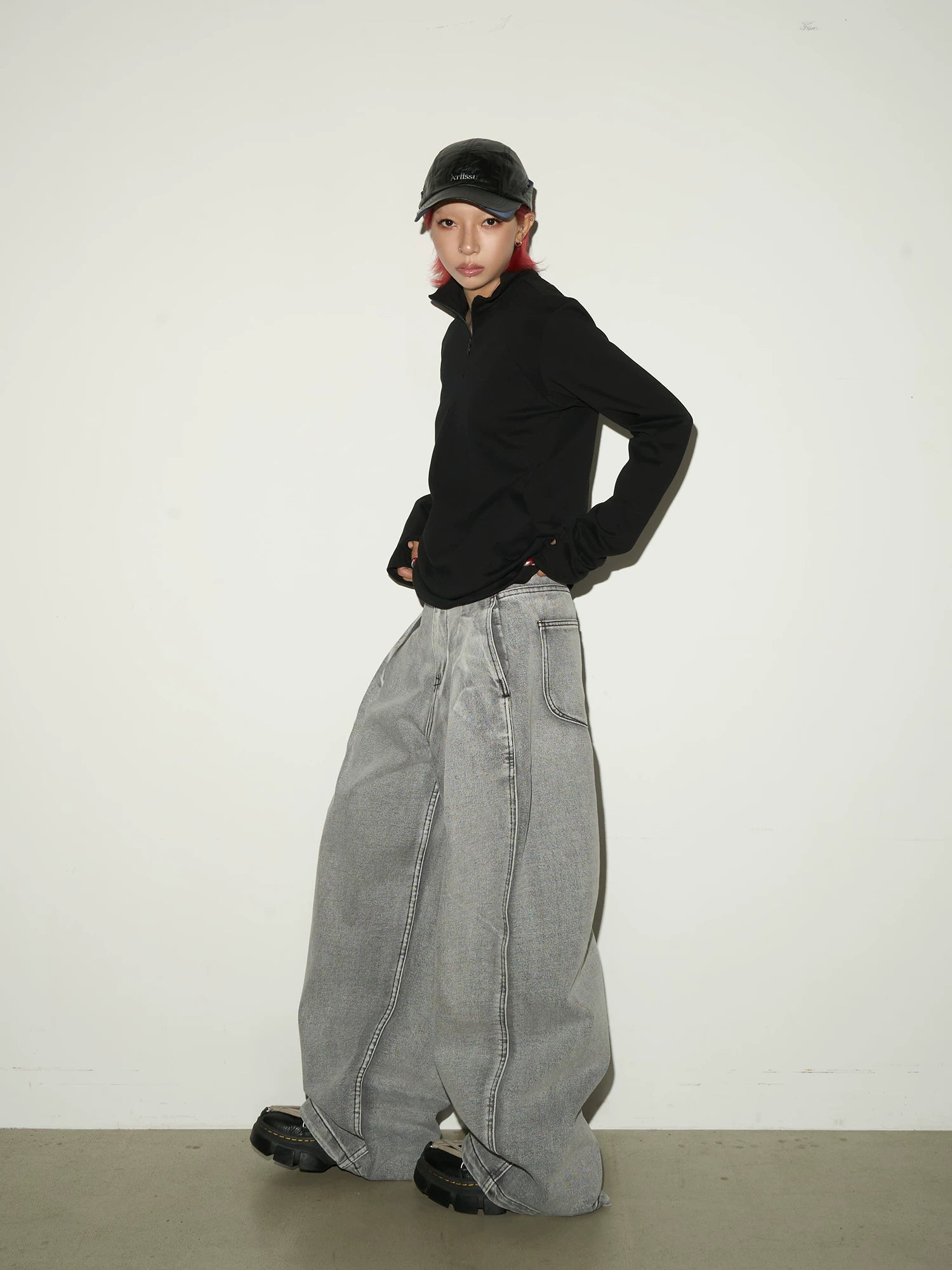 High Waist Pleats Washed Wide Leg Denim Jeans