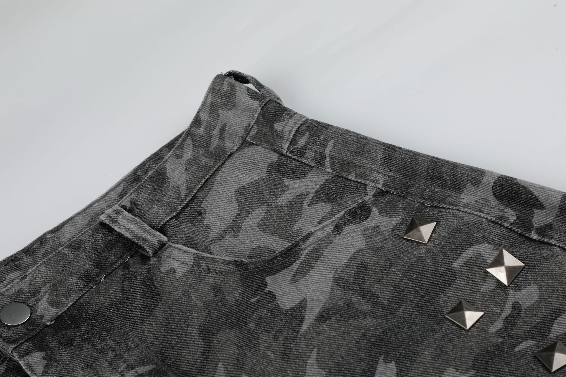Camo Rivet Curved Wide Leg Denim Jeans