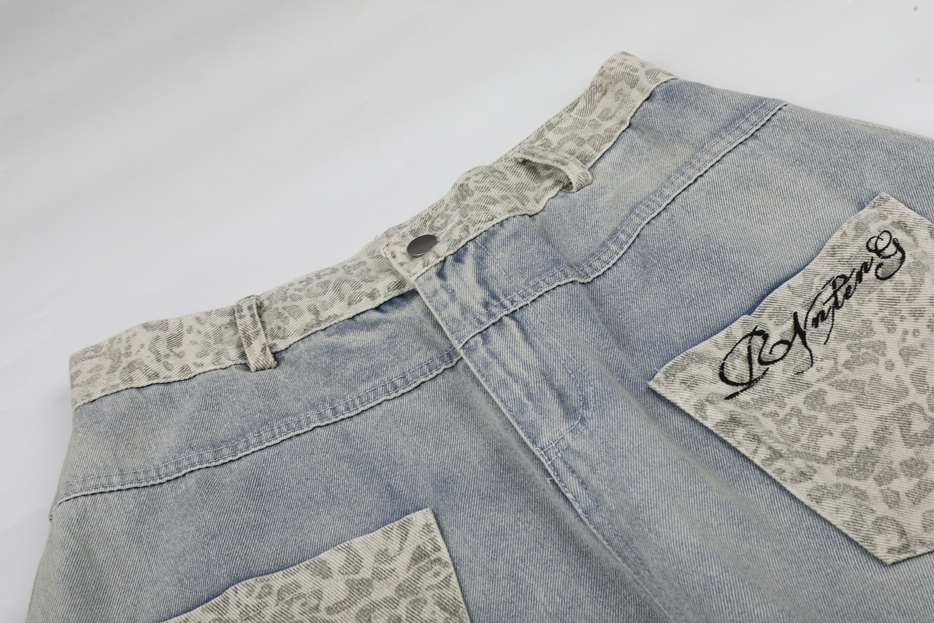 Leopard Print Curved Wide Leg Denim Jeans