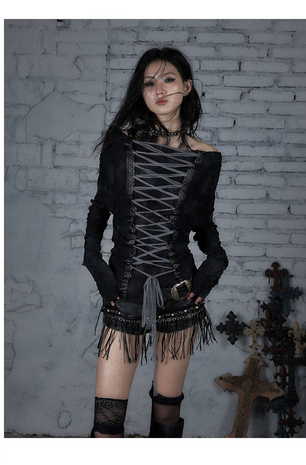 Off-Shoulder Print Slim Fit Long Sleeve T-Shirt