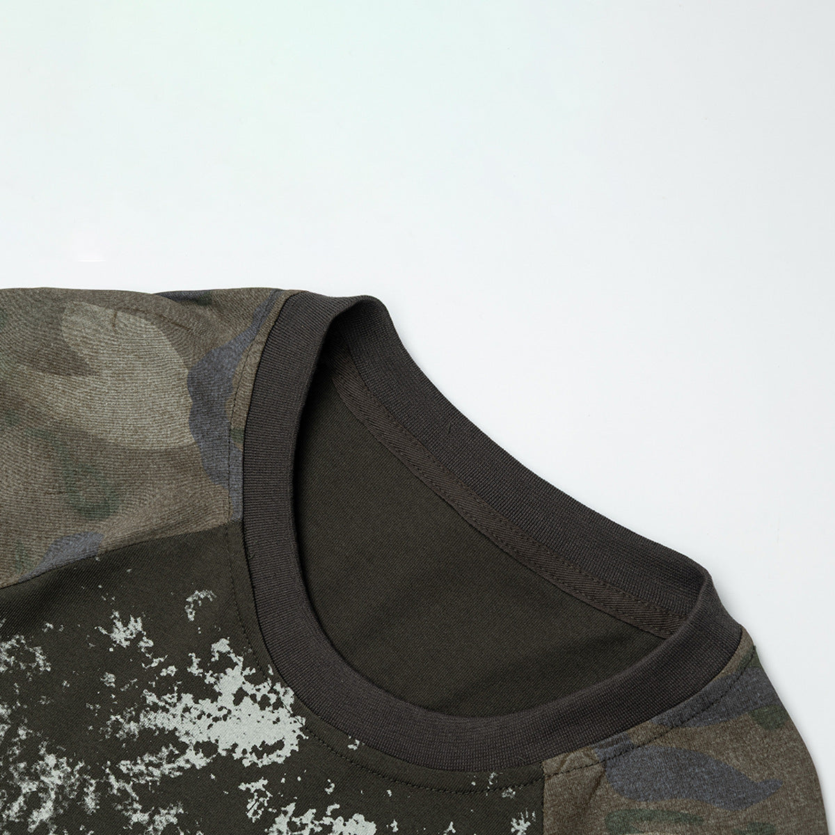 Camo Patchwork Graphic Print Short Sleeve T-Shirt