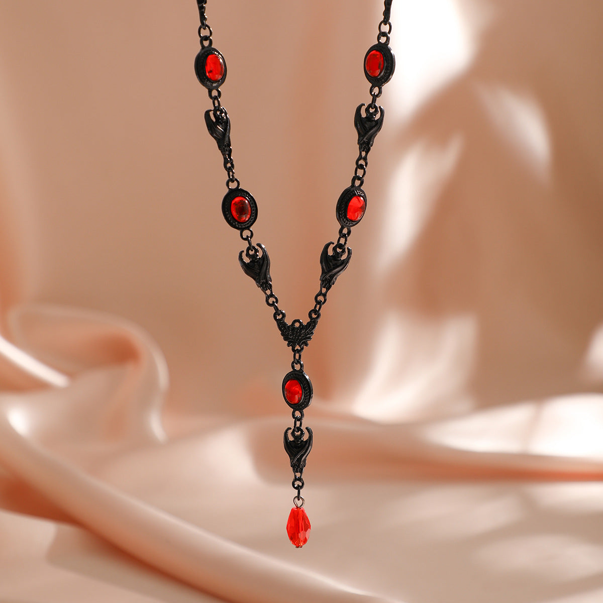 Collier et bracelet gothique Bloody Mary