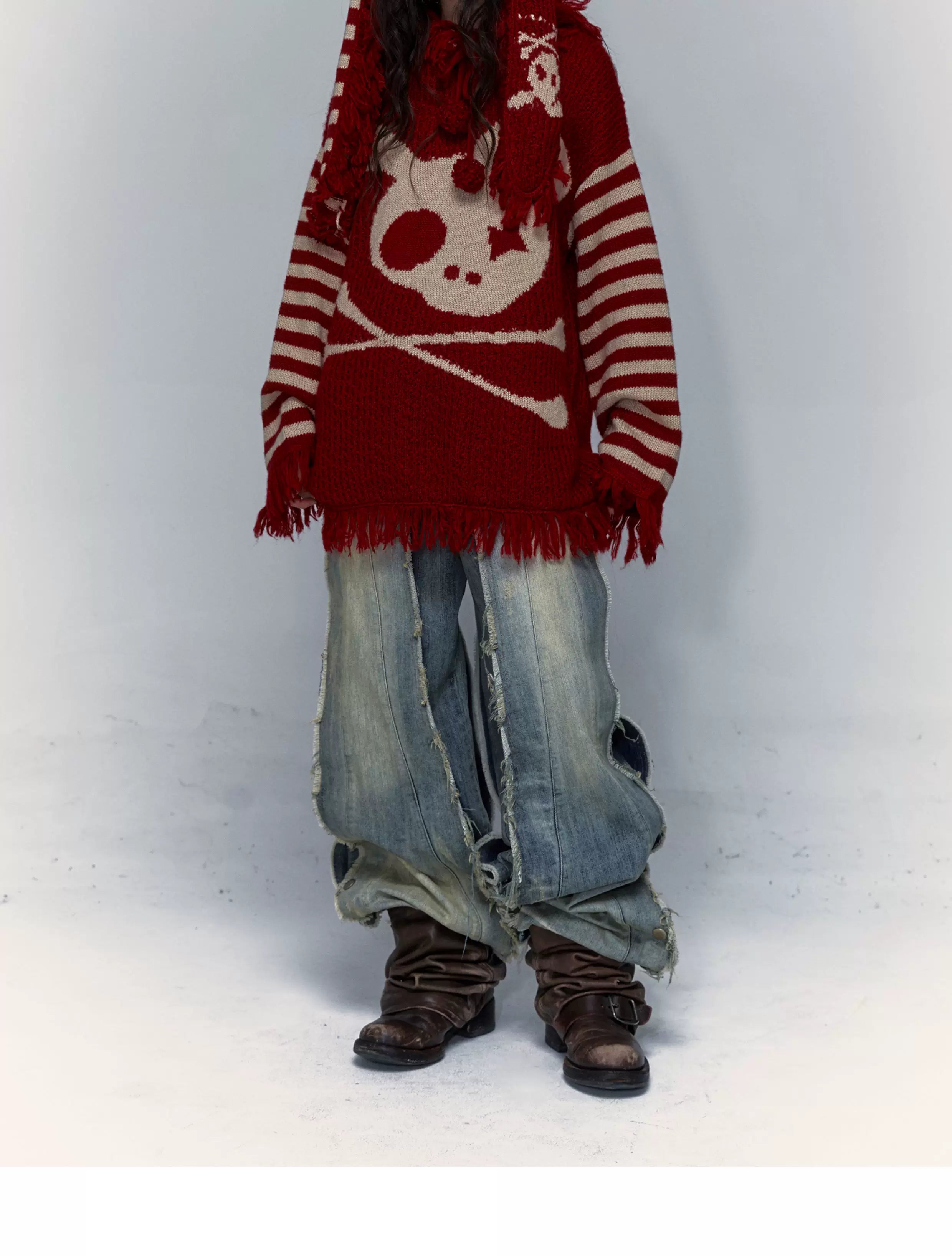 Skull Print Stripe Oversize Knit Hoodie