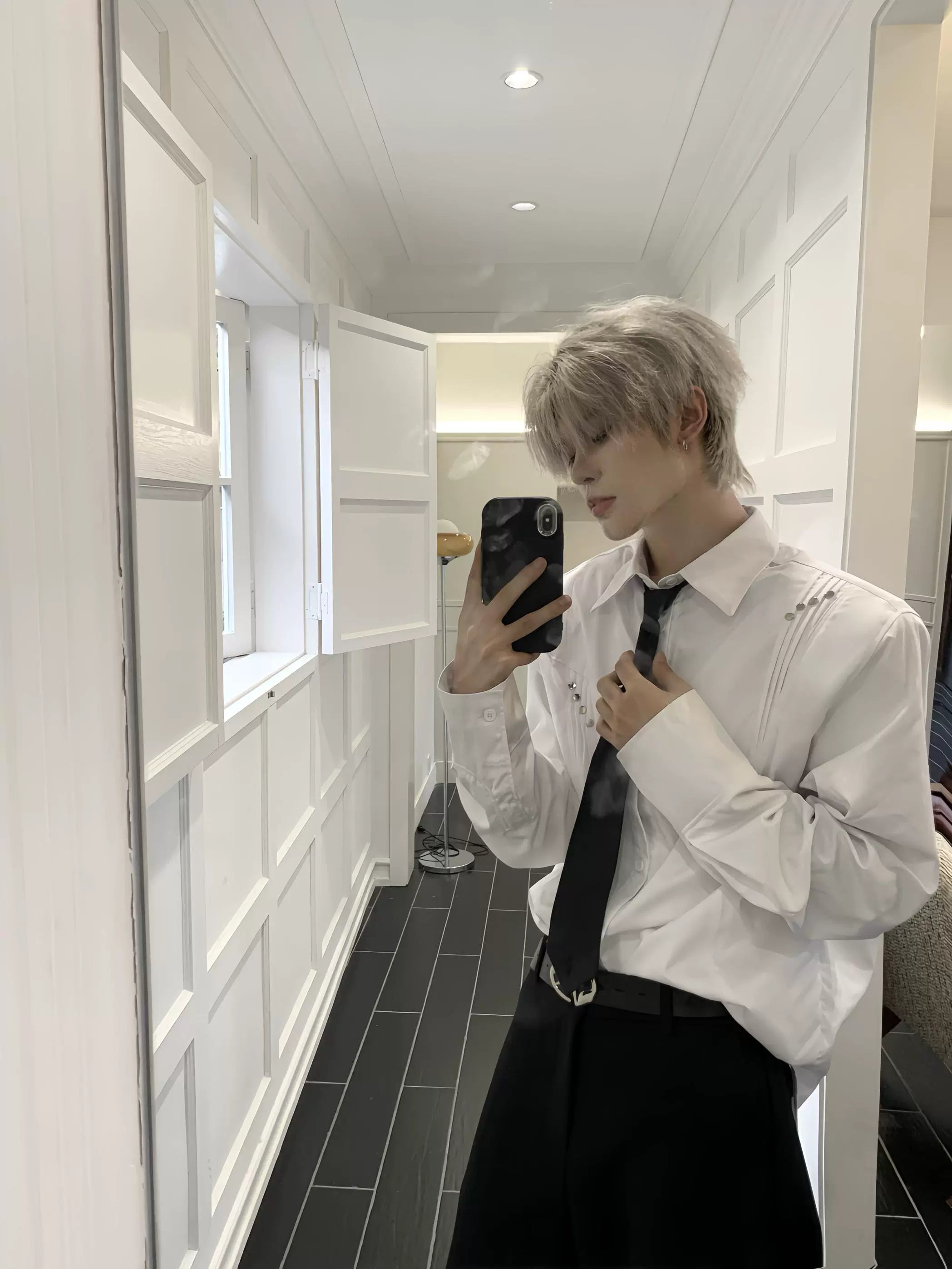 Metal Studs Shoulder-Pad Pleats Long Sleeve Shirt & Tie