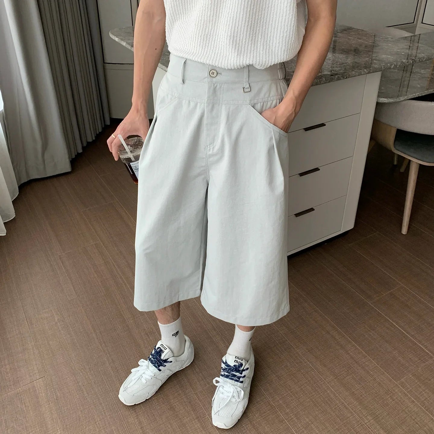 Lightweight Straight Wide Leg Short