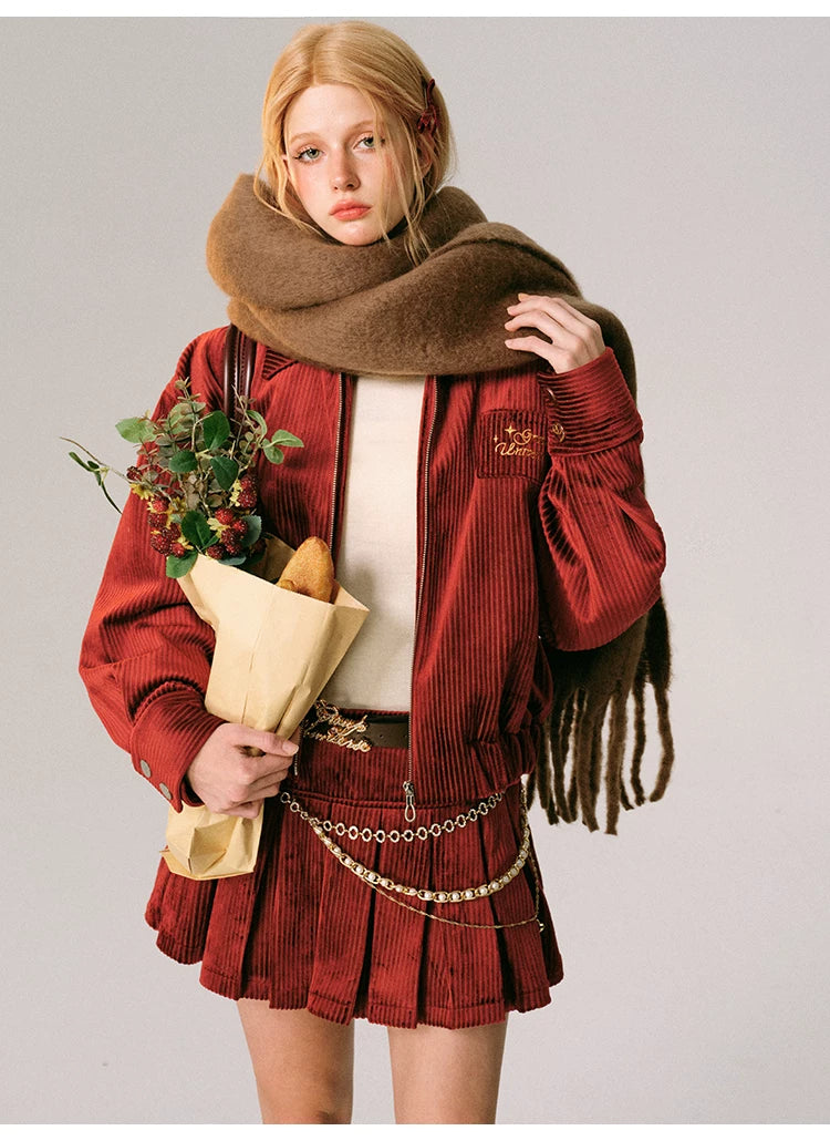 Ensemble veste zippée en velours, jupe courte plissée et jupe sirène