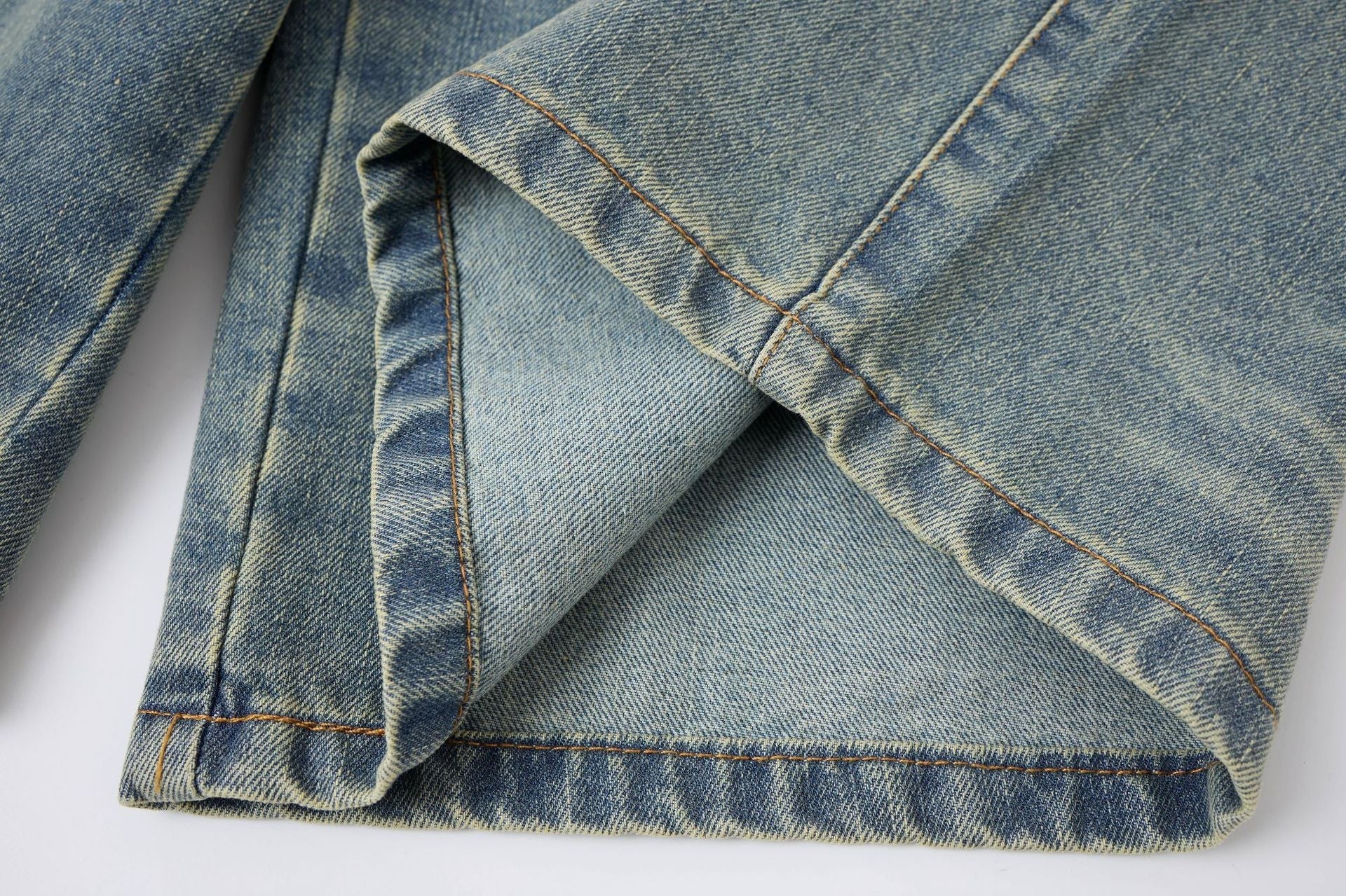 Washed Whisker Metal Buckle Denim Jort