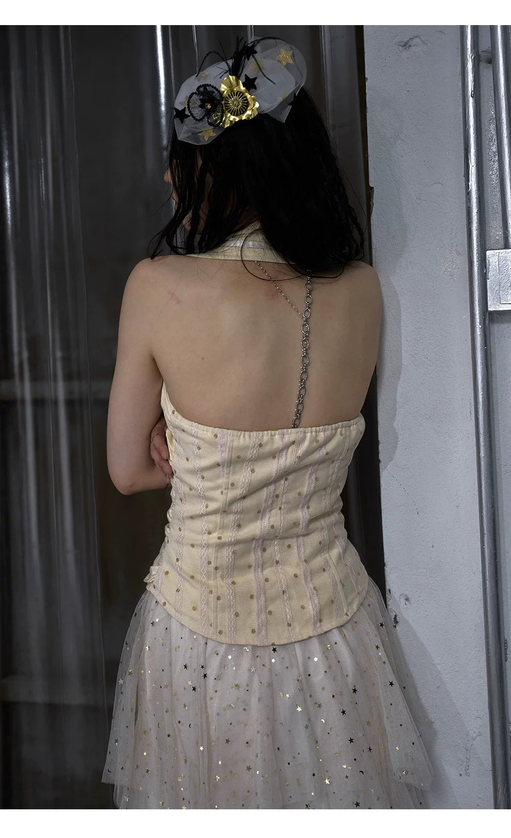 V-Neck Fake Layered Waist-Fit Tank Top