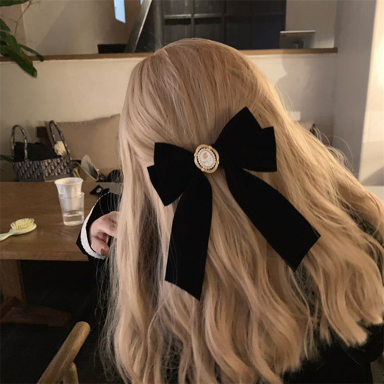 Black Velvet Vintage French Top Clip