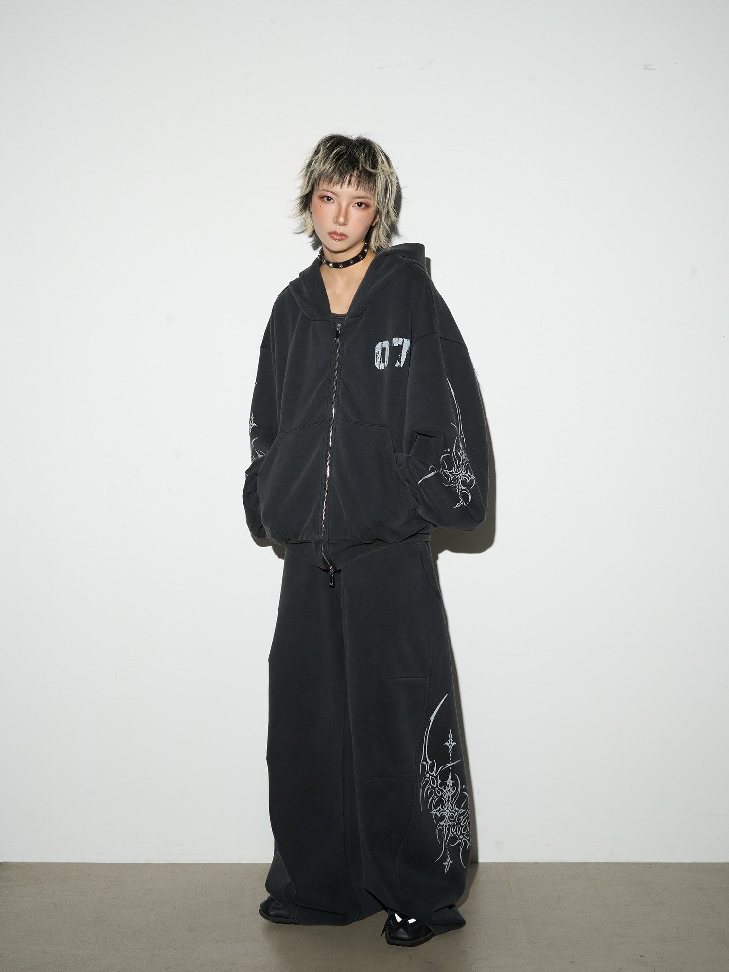 Graphic Print Oversize Zipper Hoodie & Wide Leg Sweatpants Setup