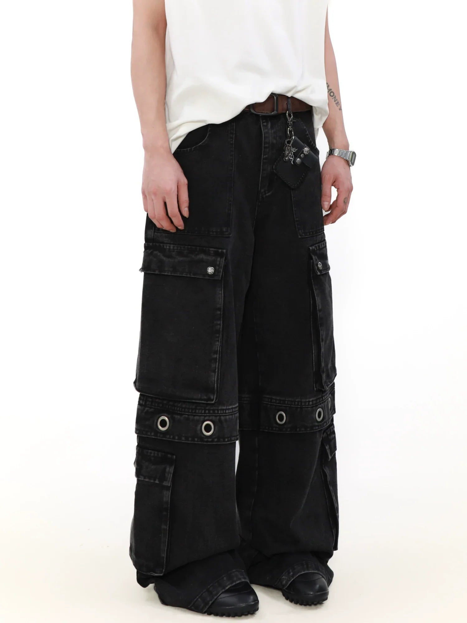 Multi Pocket Wide Leg Straight Cargo Jeans