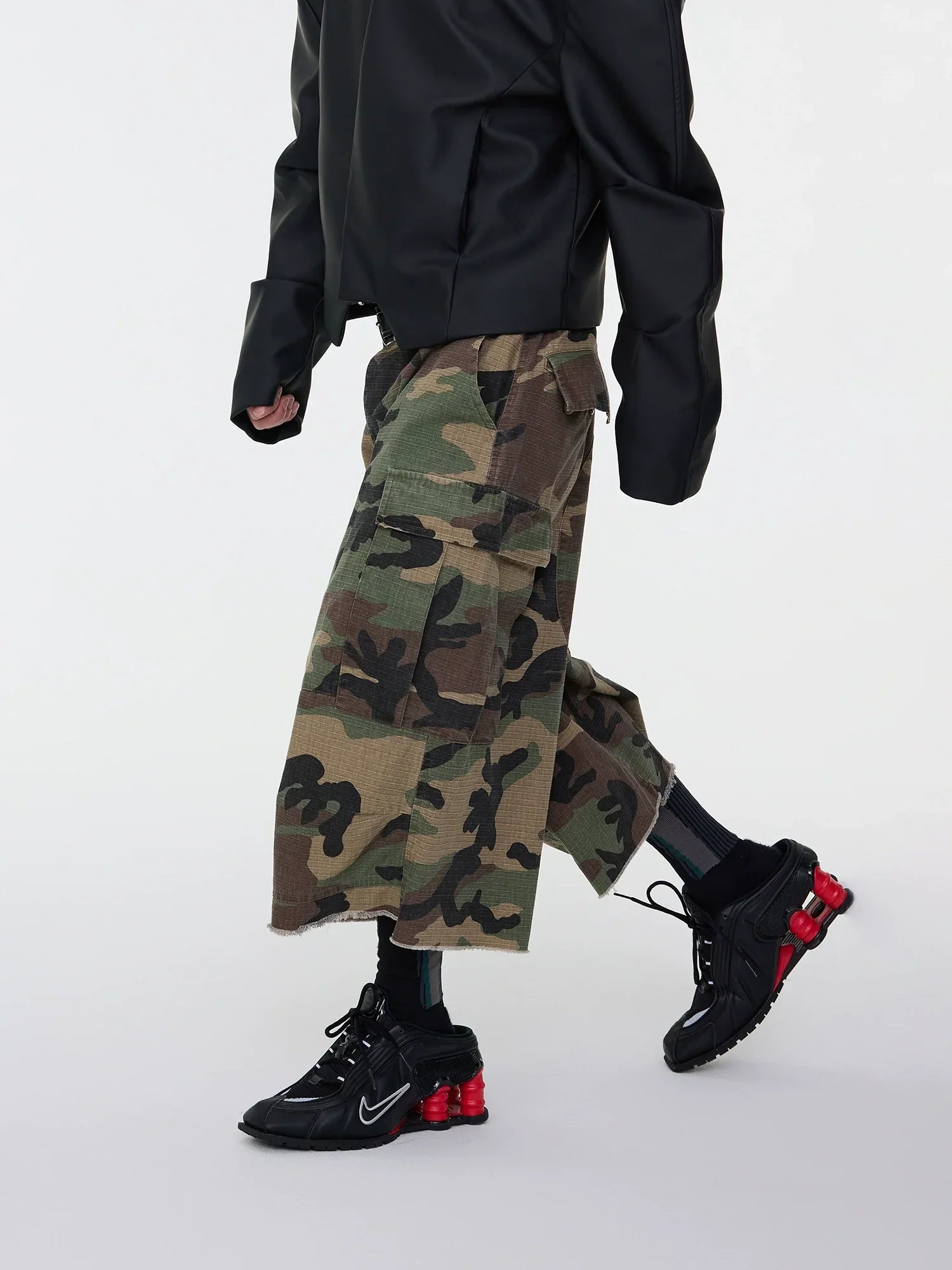 Camouflage Multi-Pocket Cargo Short