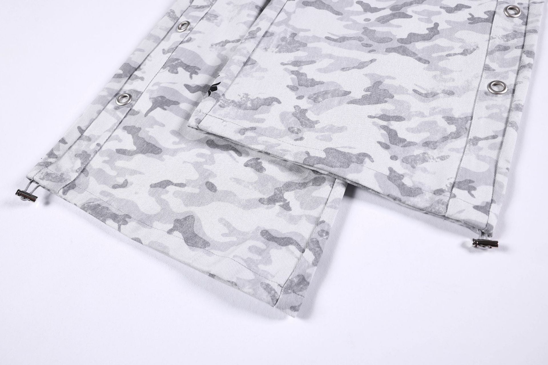 Camouflage Letter Print Cargo Pants
