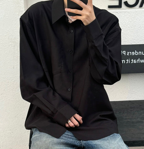Camisa de manga larga antiarrugas con hombros caídos y drapeada - Negro / S